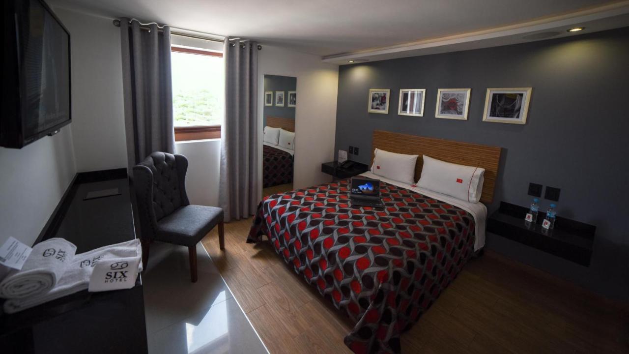 Six Hotel Guadalajara Expiatorio Екстер'єр фото
