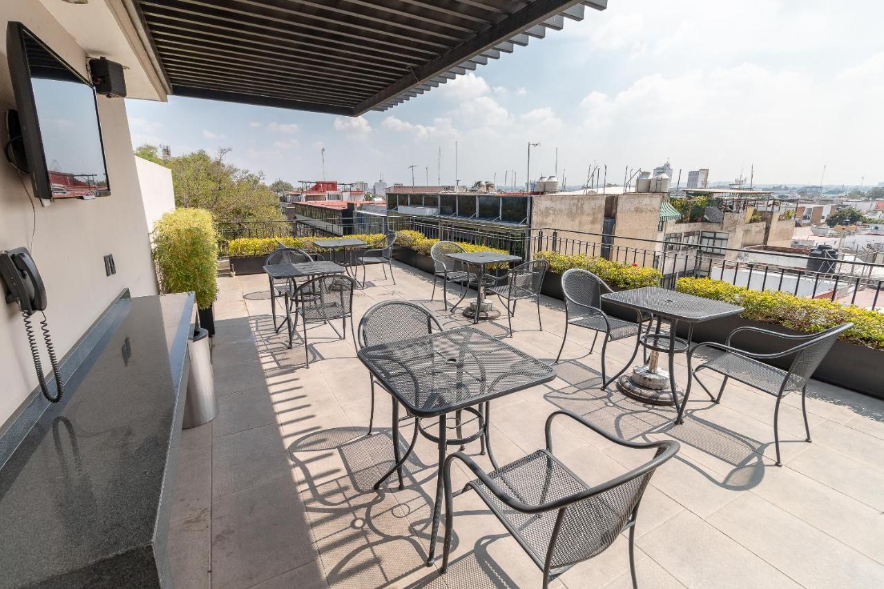 Six Hotel Guadalajara Expiatorio Екстер'єр фото