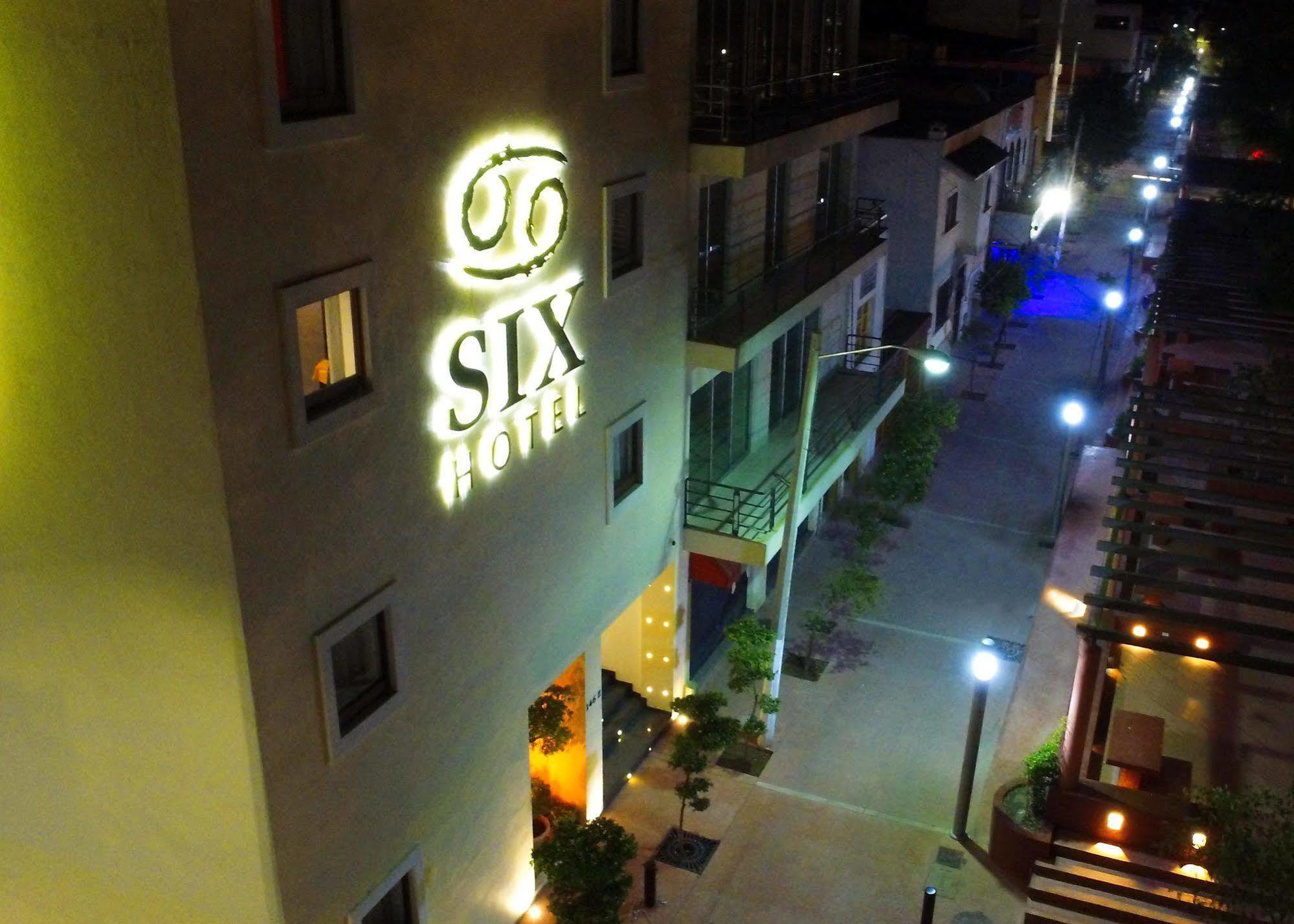 Six Hotel Guadalajara Expiatorio Екстер'єр фото